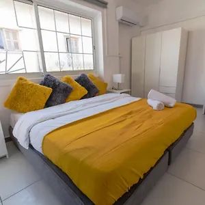 https://janas-2-br-apartment-in-larnaca.protaras-cy-hotels.com